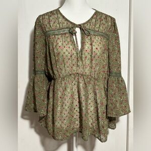 Lucky Brand Floral top Size M